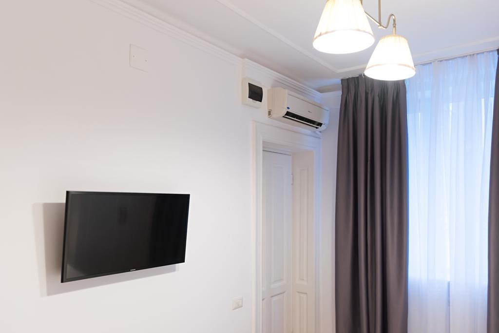Kristen House بوخارست المظهر الخارجي الصورة